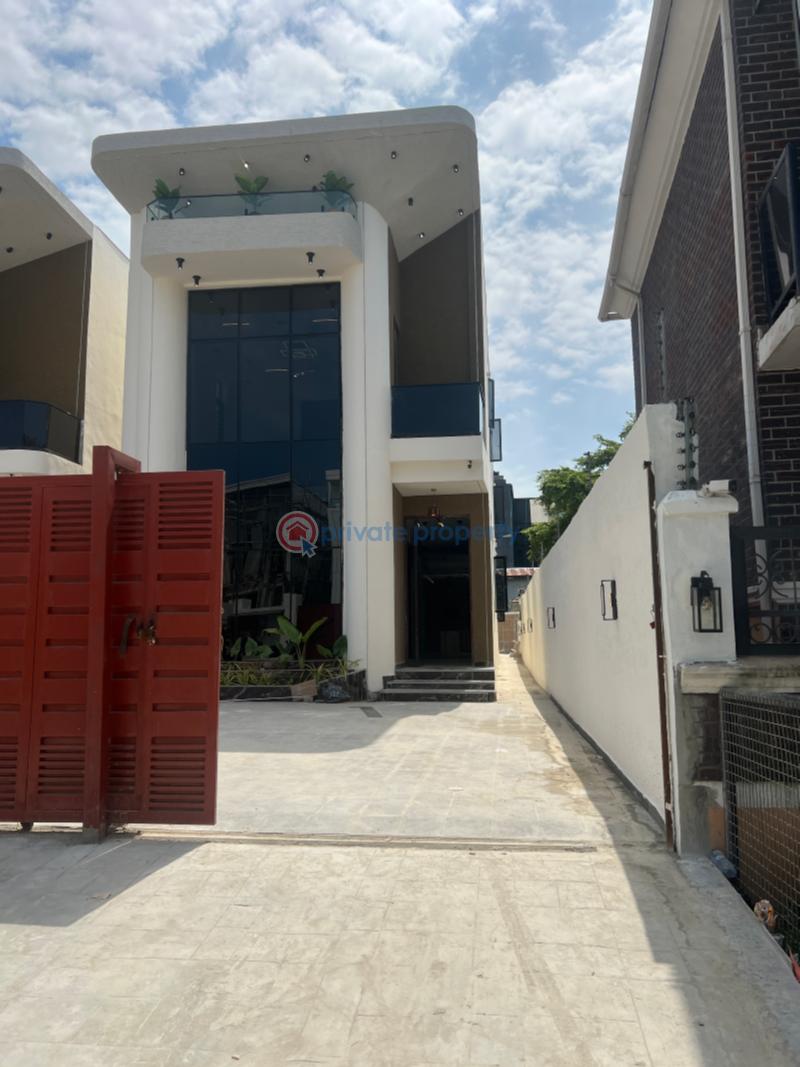 5 bedroom Detached Duplex For Sale Oral Estate Along Lekki Expressway Lagos - 20