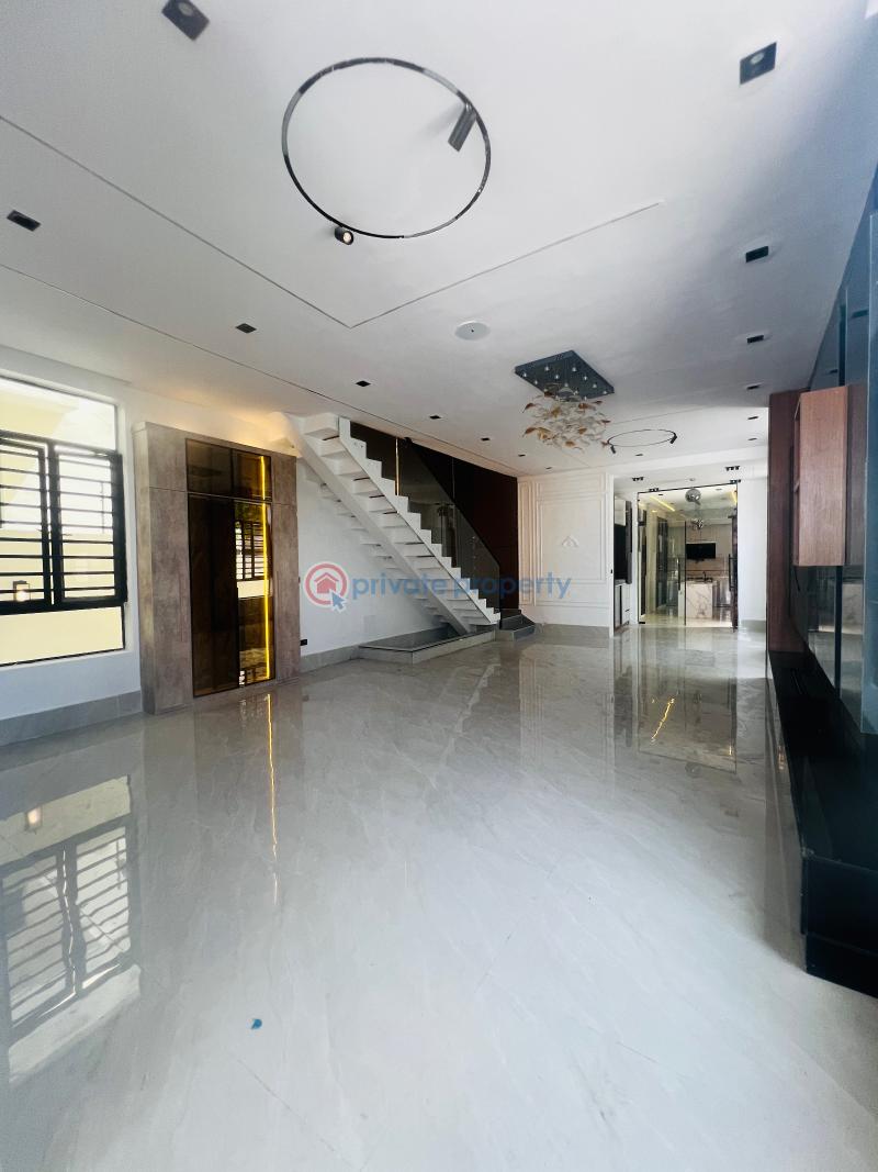5 bedroom Detached Duplex For Sale Oral Estate Along Lekki Expressway Lagos - 1