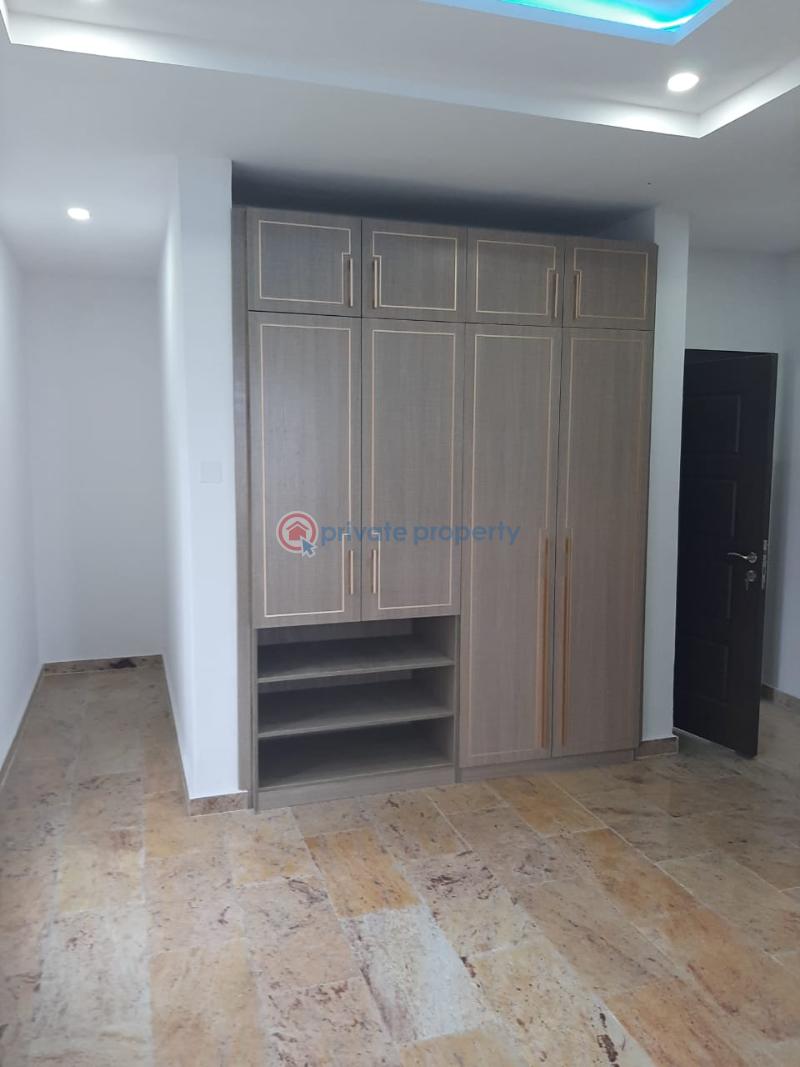 5 bedroom Detached Duplex For Sale Banana Island Ikoyi Lagos - 10