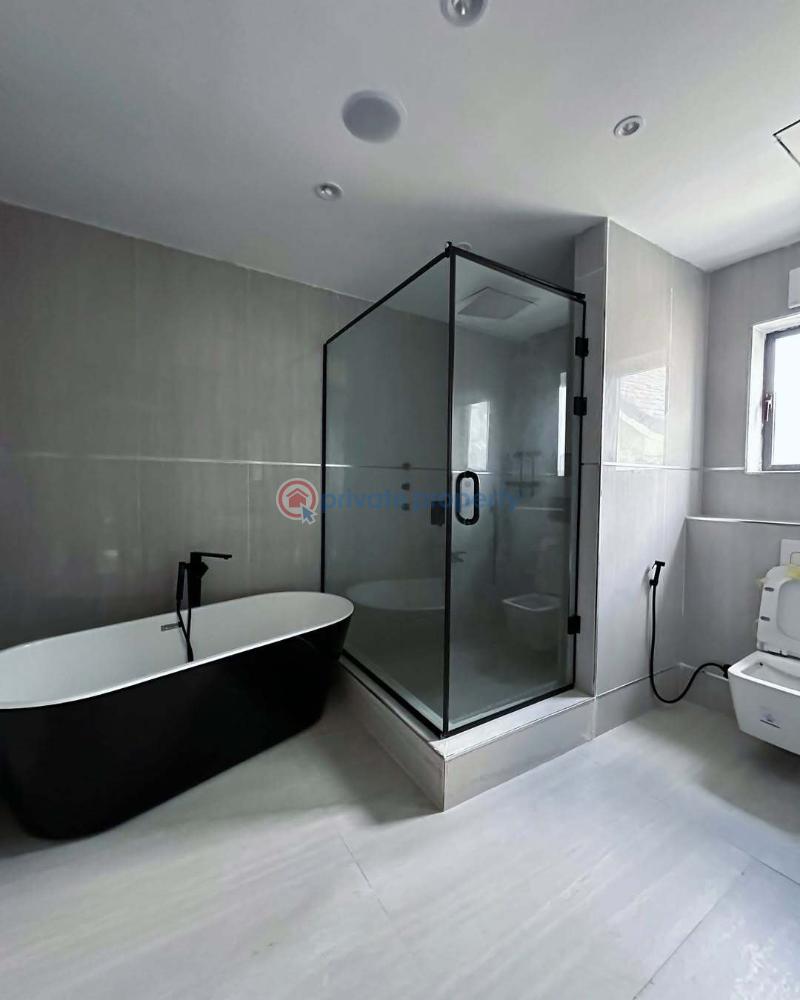 5 bedroom Detached Duplex For Sale Lekki 1 Lekki Phase 1 Lagos - 2