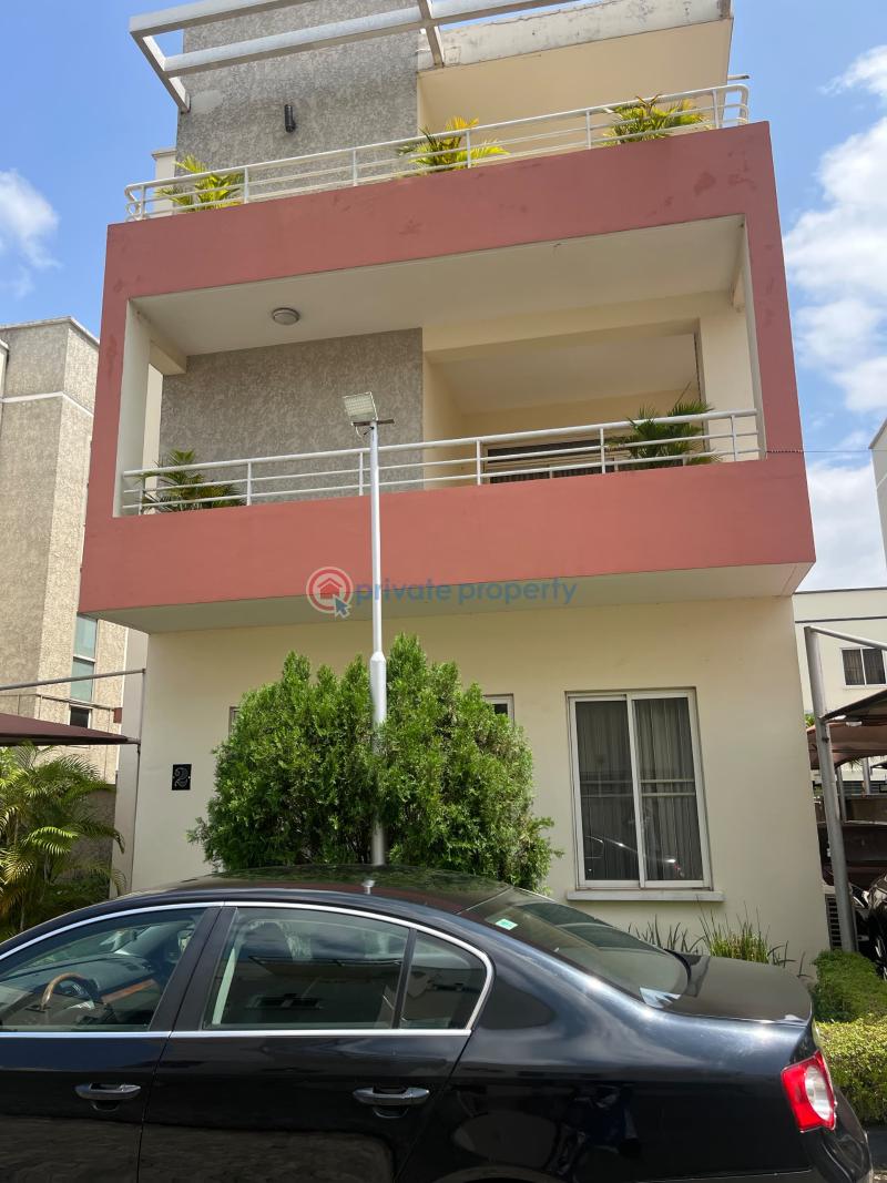 5 bedroom Detached Duplex For Sale Ikeja GRA Lagos - 1