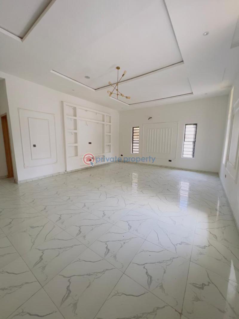 5 bedroom Detached Duplex For Sale Chevron Drive Lekki Lagos - 1