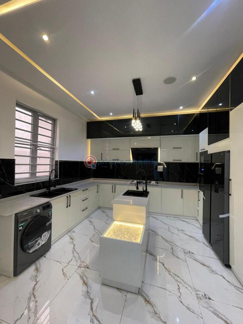 5 bedroom Detached Duplex For Sale Before Chevron Ologolo Lekki Lagos - 2