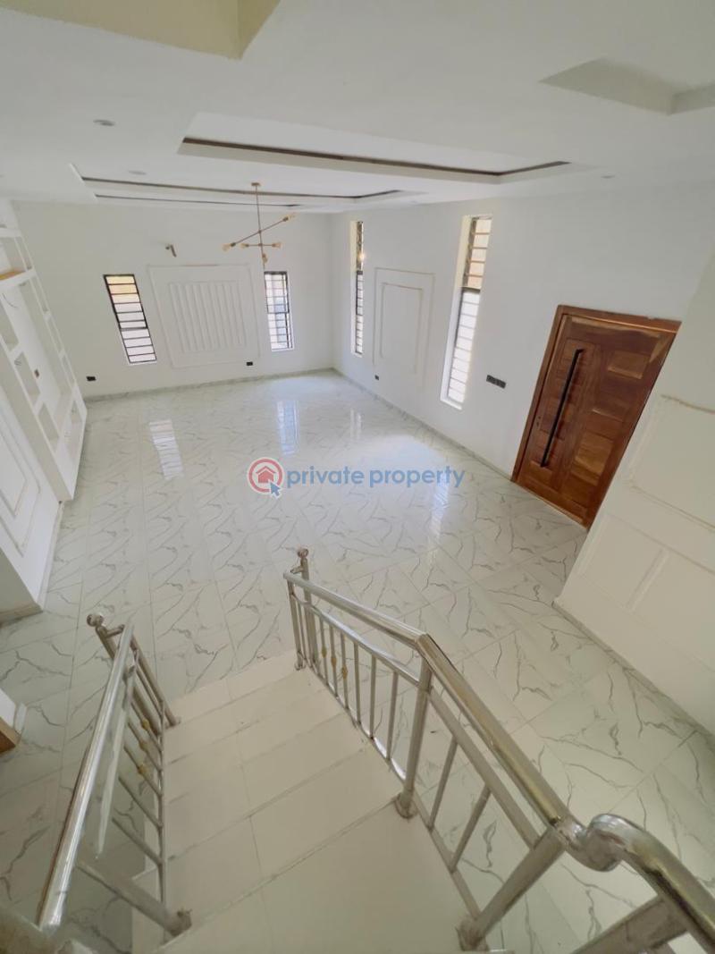 5 bedroom Detached Duplex For Sale Chevron Drive Lekki Lagos - 11