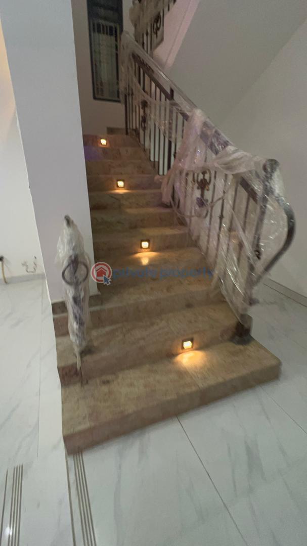 5 bedroom Detached Duplex For Sale Omole Phase 1 Ojodu Lagos - 3