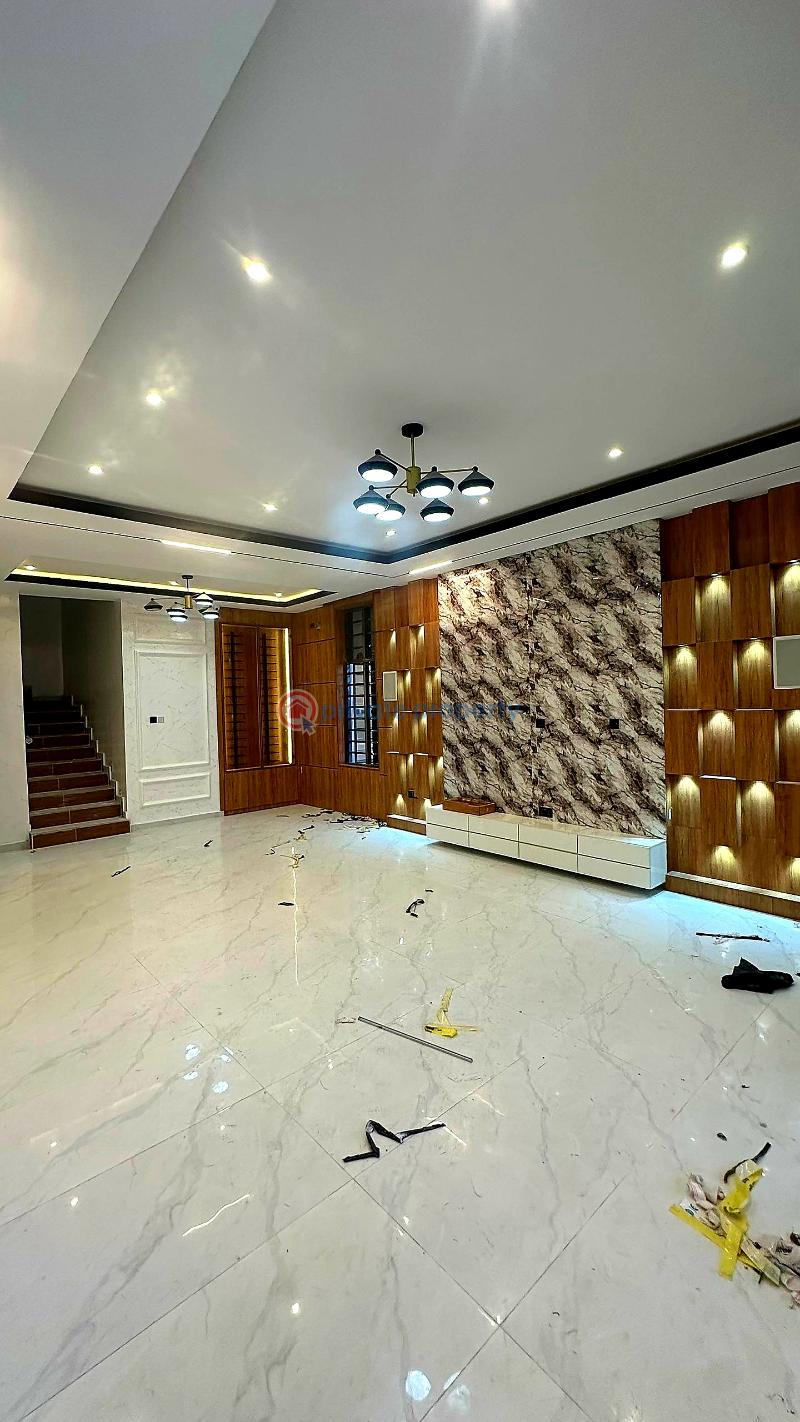 Tastefully finished 5 bedroom fully detached duplex with bq and penthouse. - 3 5 bedroom Detached Duplex For Sale Chevron Drive Lekki Lagos - 3