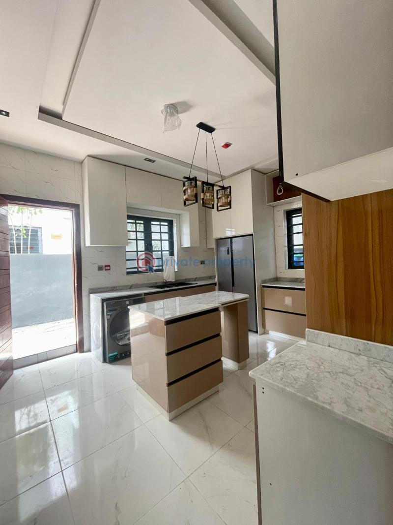 5 bedroom Detached Duplex For Sale Ikate Elegushi Lekki Lagos - 4