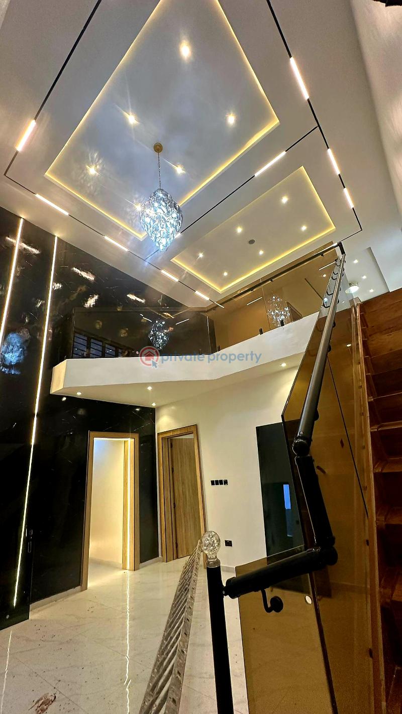 Tastefully finished 5 bedroom fully detached duplex with bq and penthouse. - 5 5 bedroom Detached Duplex For Sale Chevron Drive Lekki Lagos - 5