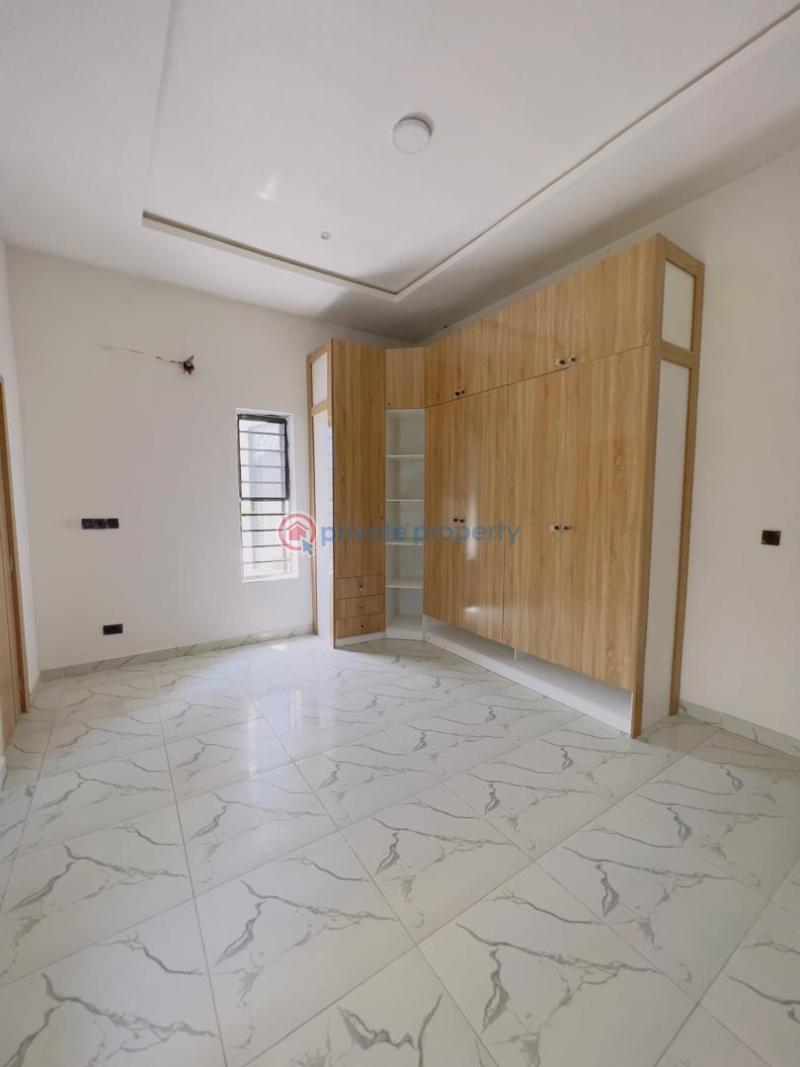 5 bedroom Detached Duplex For Sale Chevron Drive Lekki Lagos - 8