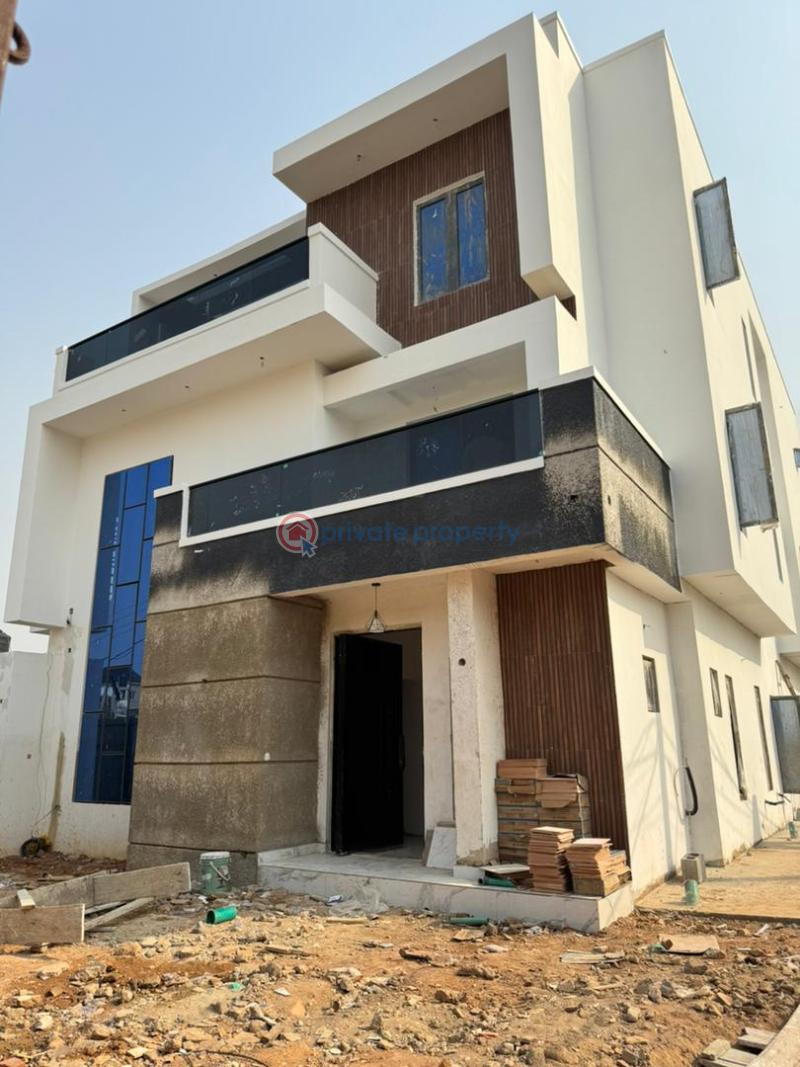 5 bedroom Detached Duplex For Sale Sewage Estate Egbeda Egbe/Idimu Lagos