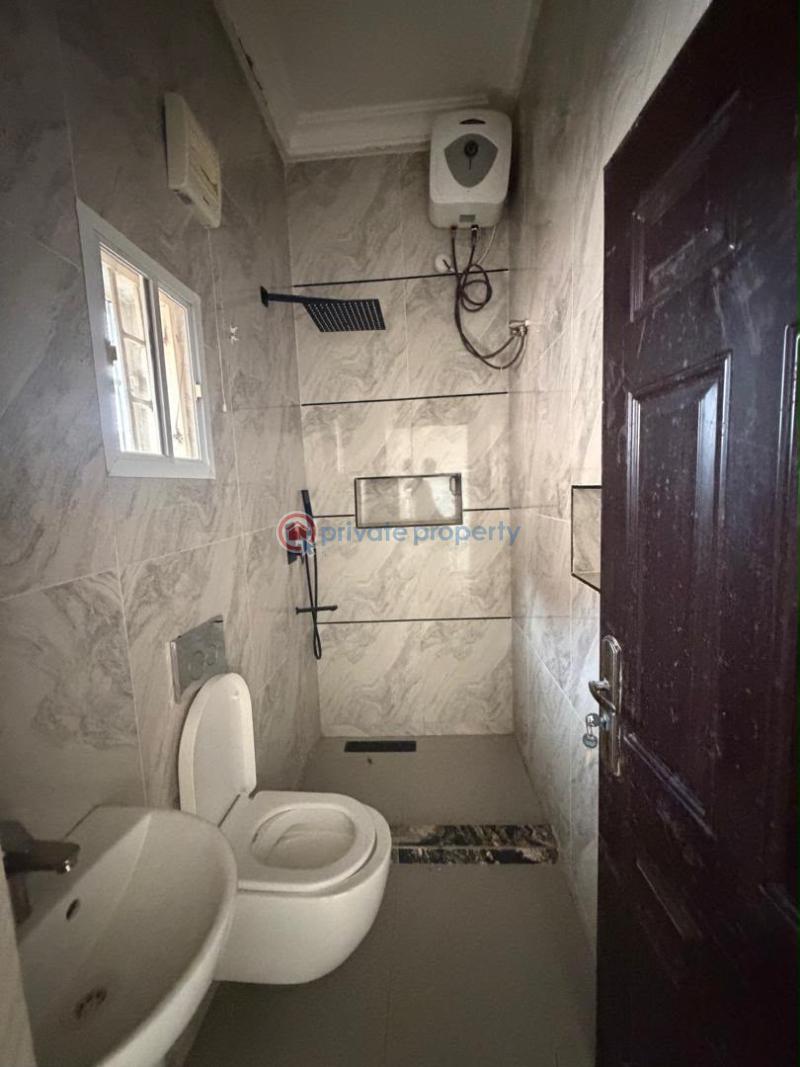 5 bedroom Semi detached Duplex For Rent Diplomatic Avenue Katampe Ext. Abuja Phase 2  - 2