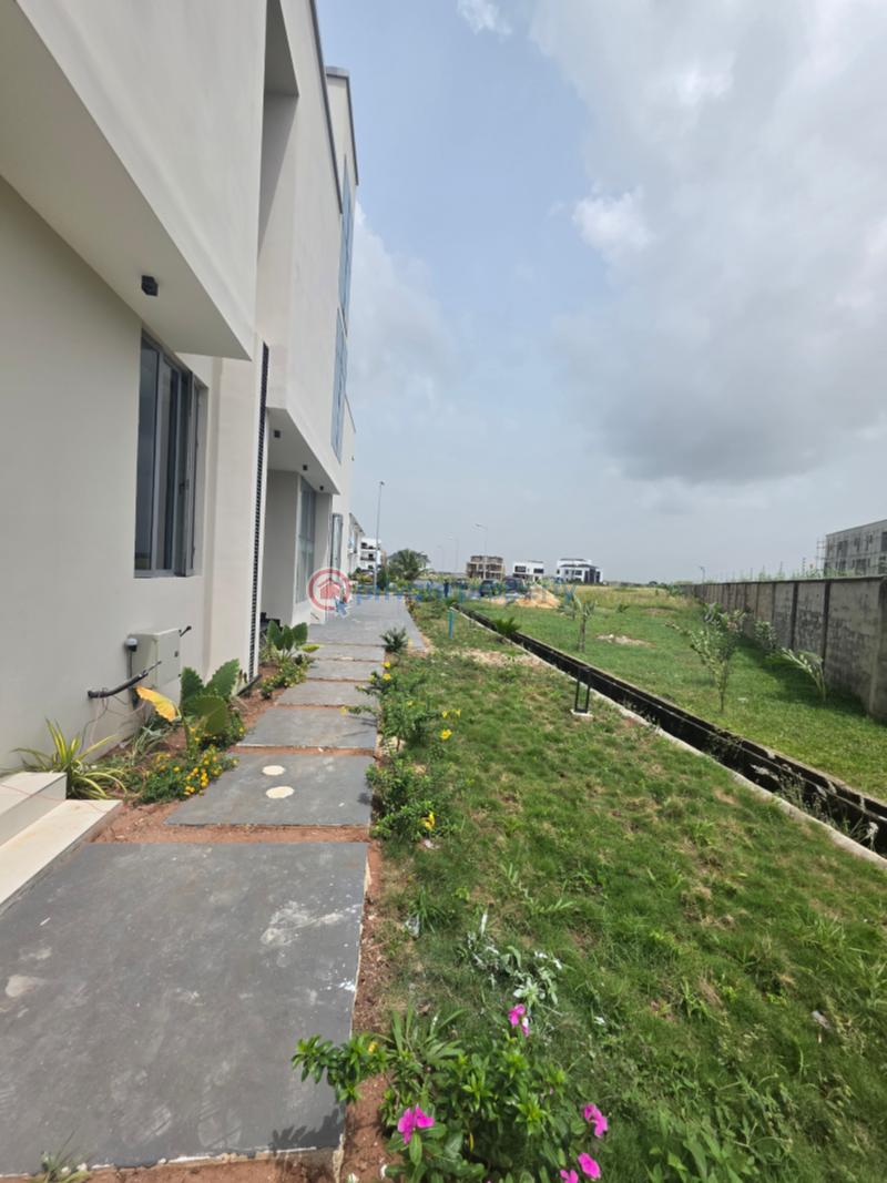 5 bedroom Semi detached Duplex For Sale Cowrie Creek Estate Ikate Lekki Phase 1 Lagos - 9