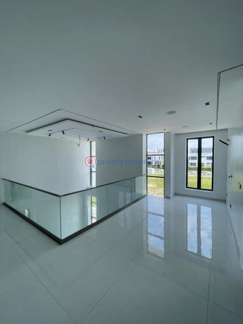 5 bedroom Semi detached Duplex For Sale Ikate Elegushi Lekki Lagos - 2