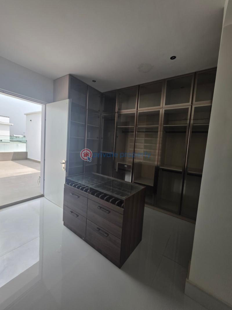 5 bedroom Semi detached Duplex For Sale Cowrie Creek Estate Ikate Elegushi Lekki Lagos - 10