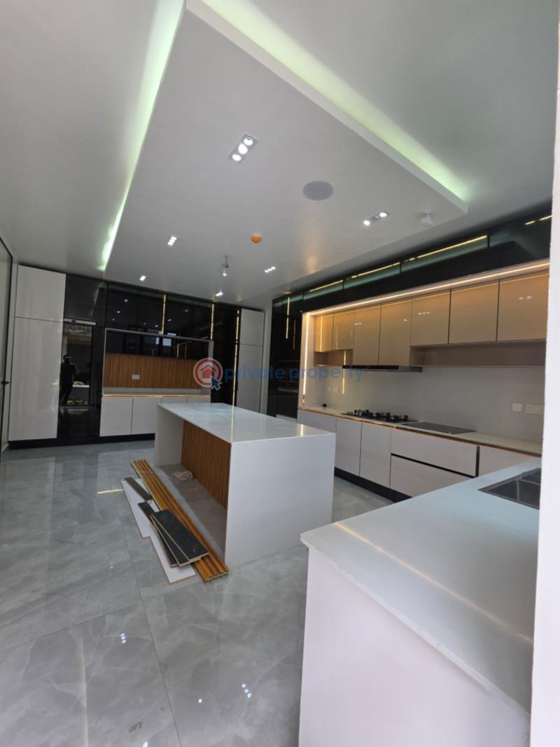 5 bedroom Semi detached Duplex For Sale Cowrie Creek Estate Ikate Lekki Phase 1 Lagos - 2