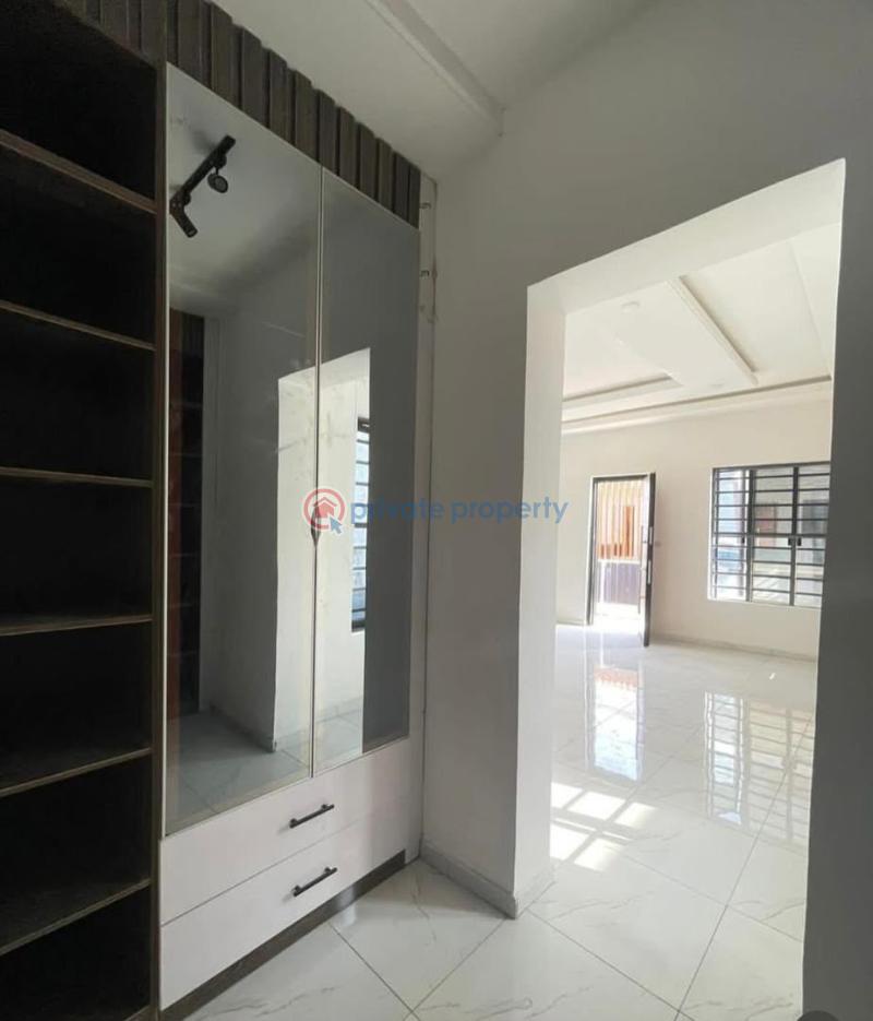 5 bedroom Semi detached Duplex For Sale Lekki Phase 1 Lagos - 3