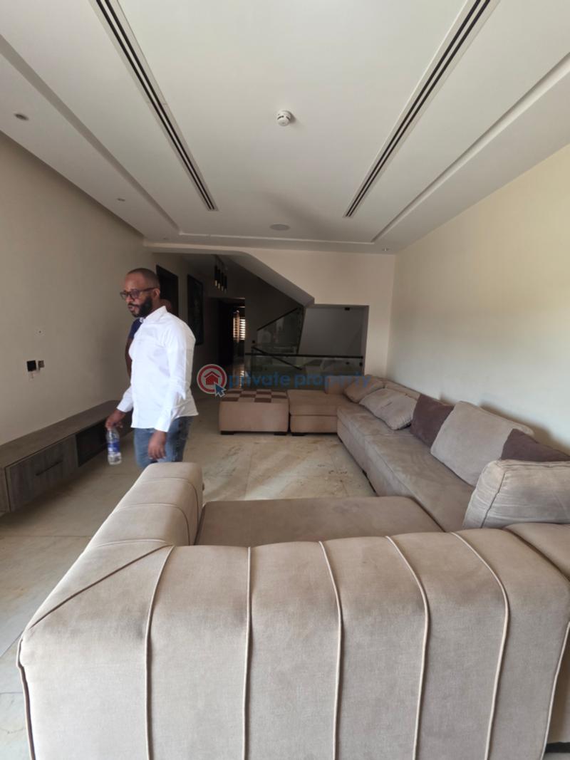 5 bedroom Terraced Duplex For Sale Jahi Abuja Phase 2  - 2