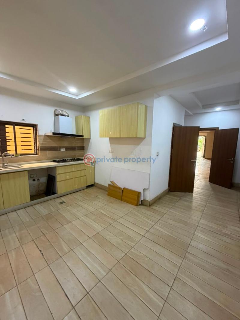 5 bedroom Terraced Duplex For Rent Wuye Family Worship Wuye Abuja Phase 2  - 3