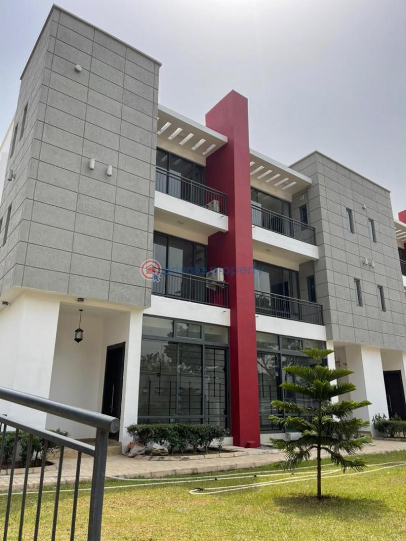 5 bedroom Terraced Duplex For Sale Jericho Gra Ibadan Oyo - 4