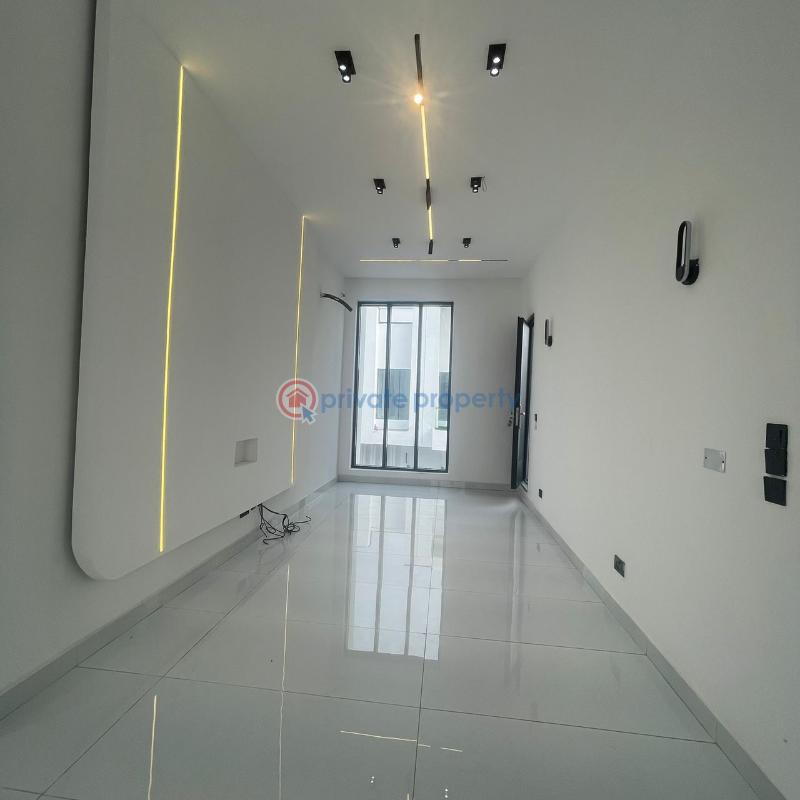 5 bedroom Detached Duplex For Sale Chevron Lekki Lekki Lagos - 4