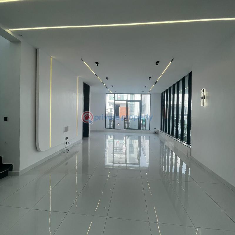 5 bedroom Detached Duplex For Sale Chevron Lekki Lekki Lagos - 1