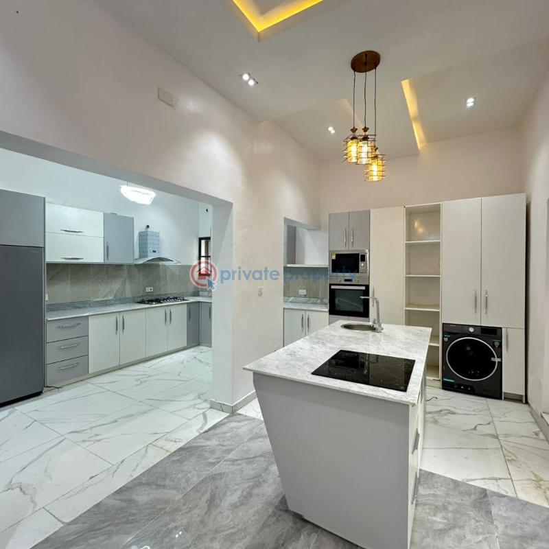 5 bedroom Detached Duplex For Sale Lekki Lagos - 2