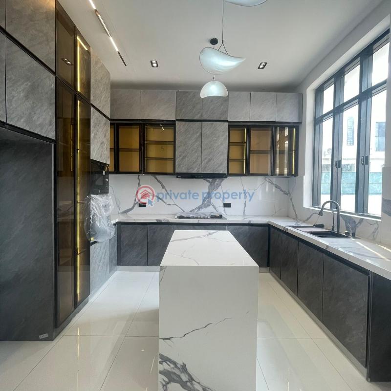 5 bedroom Detached Duplex For Sale Chevron Lekki Lekki Lagos - 3