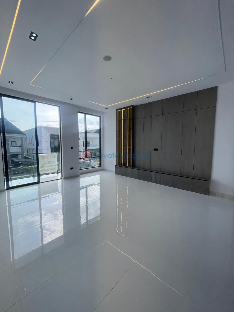 5 bedroom Detached Duplex For Sale Lekki County Estate Ikota Lekki Lagos - 5