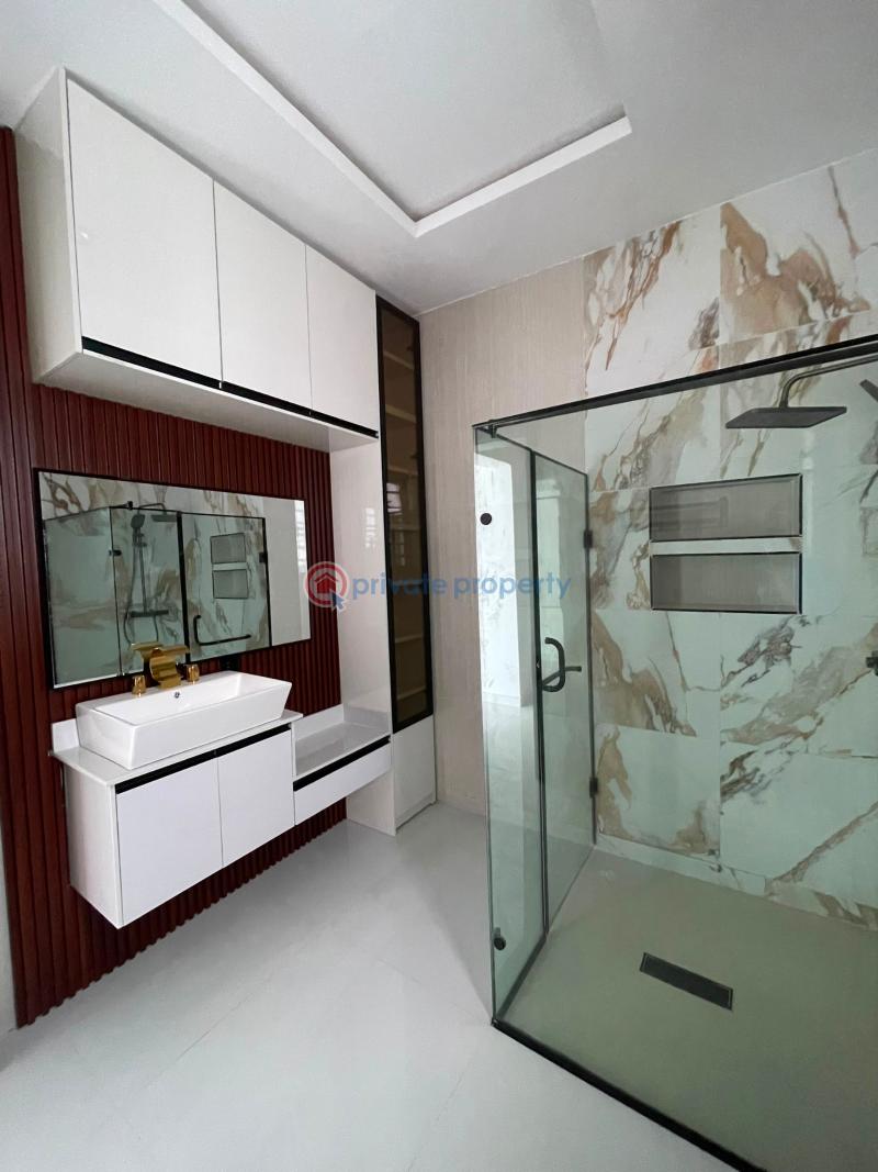 5 bedroom Detached Duplex For Sale Chevron Drive Lekki Lagos - 19
