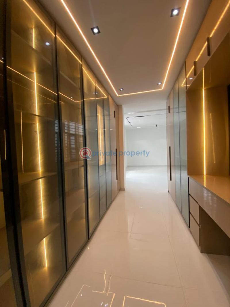 Tastefully finished 5bedroom detached duplex house with bq swimmingpool for sale in chevron lekki lagos - 7 5 bedroom Detached Duplex For Sale Chevron Drive Lekki Lagos - 7
