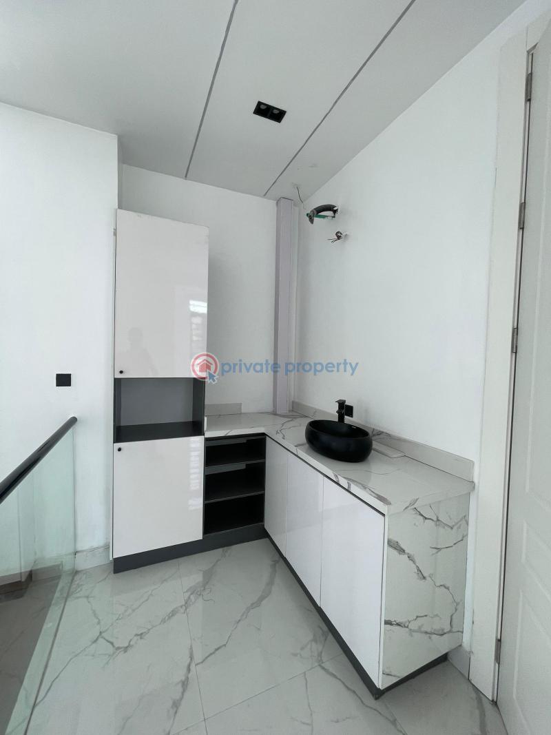 5 bedroom Detached Duplex For Sale Lekki Phase 1 Lagos - 19