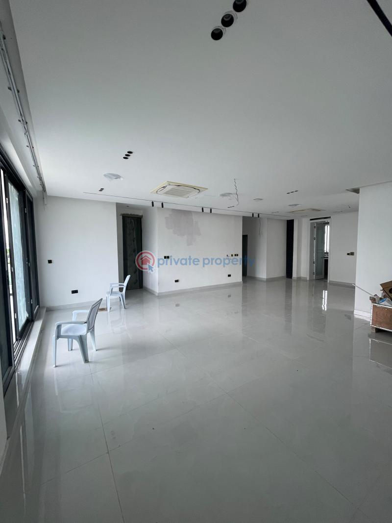 5 bedroom Detached Duplex For Sale Banana Island Ikoyi Lagos - 18