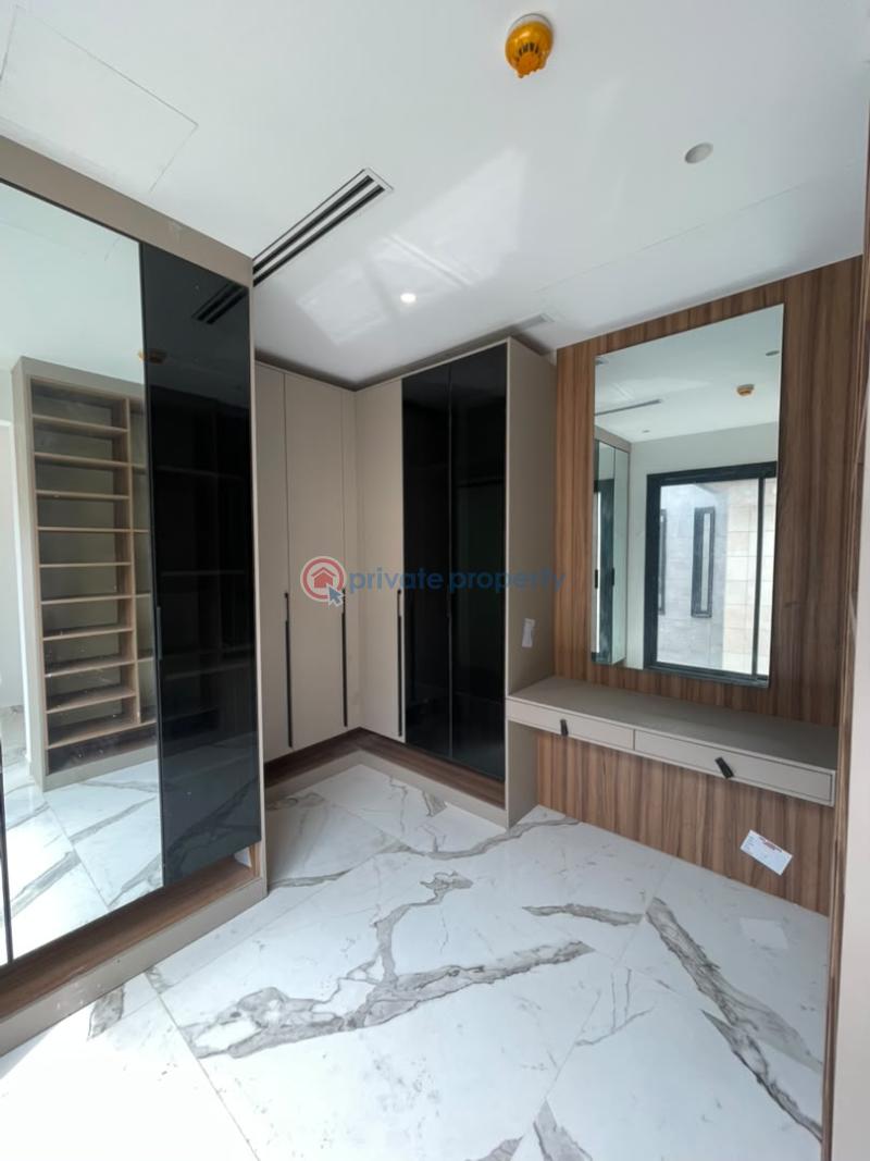 5 bedroom Detached Duplex For Sale Banana Island Ikoyi Lagos - 13