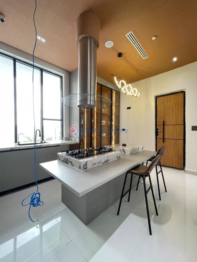 5 bedroom Duplex For Sale Osapa London Lekki Lagos - 6
