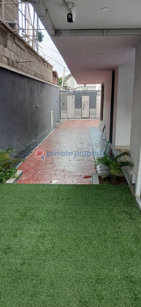 5 bedroom Detached Duplex For Sale Phase 1, Omole Phase 1 Ojodu Lagos - 5