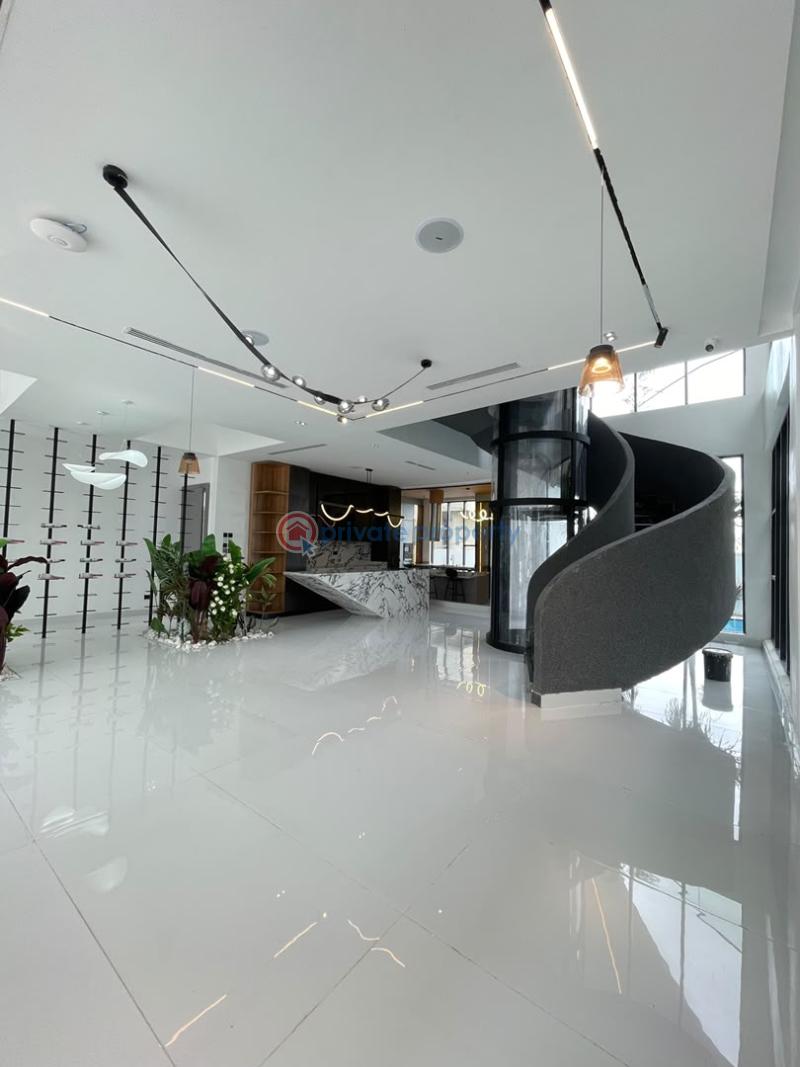 5 bedroom Duplex For Sale Osapa London Lekki Lagos - 2