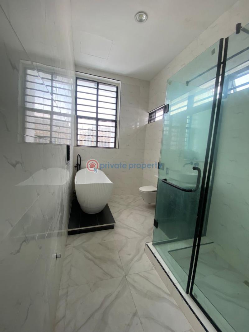 Tastefully finished 5bedroom detached house with bq and swimmingpool for sale in chevron lekki lagos - 8 5 bedroom Detached Duplex For Sale Chevron Drive Lekki Lagos - 8