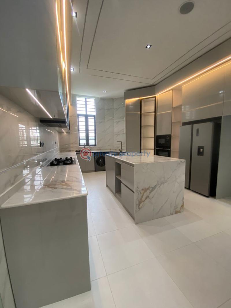 Tastefully finished 5bedroom detached house with bq swimmingpool cinema and rooftop for sale - 4 5 bedroom Detached Duplex For Sale Chevron Drive Lekki Lagos - 4
