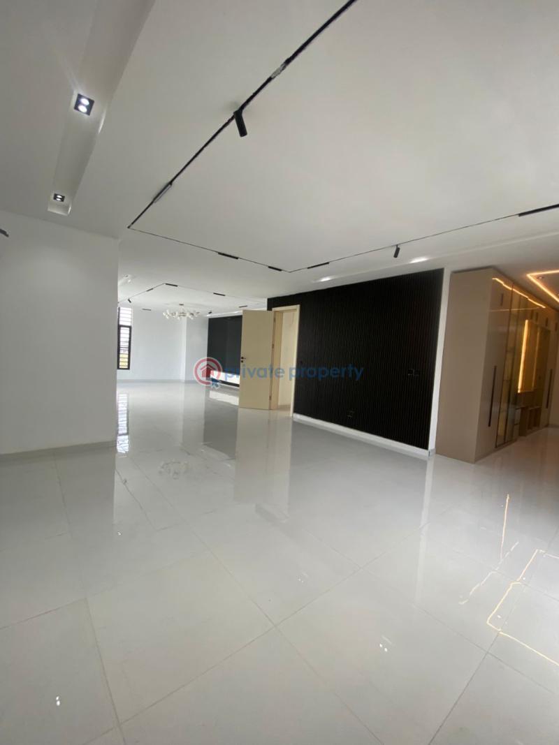 Tastefully finished 5bedroom detached house with bq swimmingpool cinema and rooftop for sale - 13 5 bedroom Detached Duplex For Sale Chevron Drive Lekki Lagos - 13