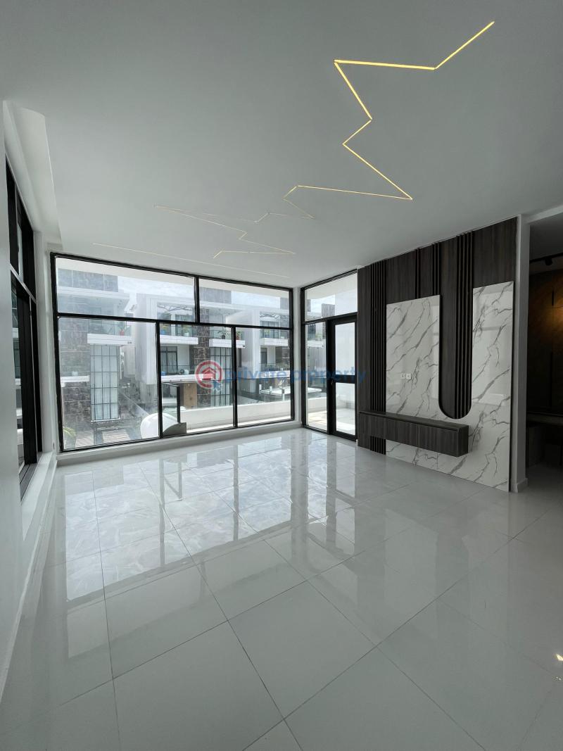 5 bedroom Detached Duplex For Sale Chevron Drive Lekki Lagos - 9