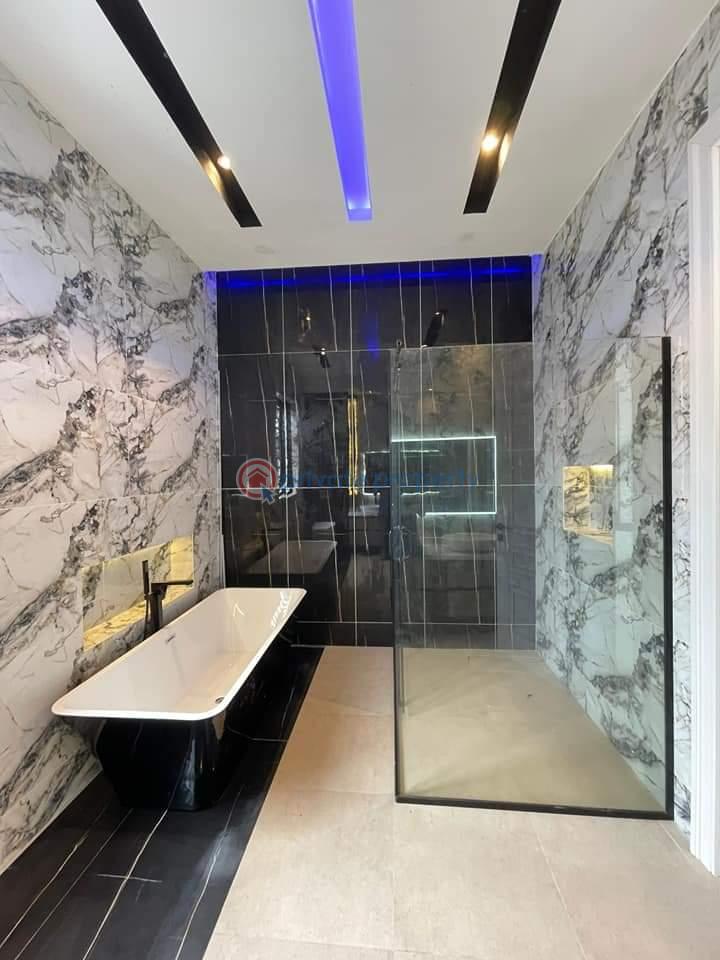 5 bedroom Detached Duplex For Sale Lekki County Lagos Ikota Lekki Lagos - 4