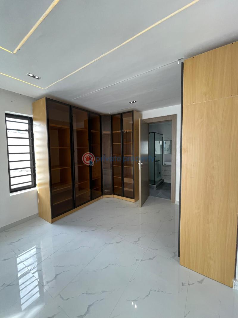 5 bedroom Semi detached Duplex For Sale Vgc Victoria Garden City Lekki Lagos - 11