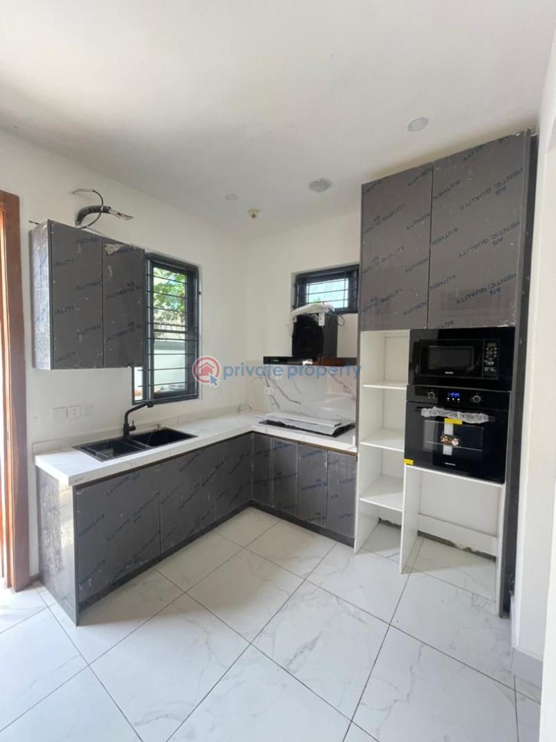 5 bedroom Detached Duplex For Sale Lekki Phase 1 Lagos - 5