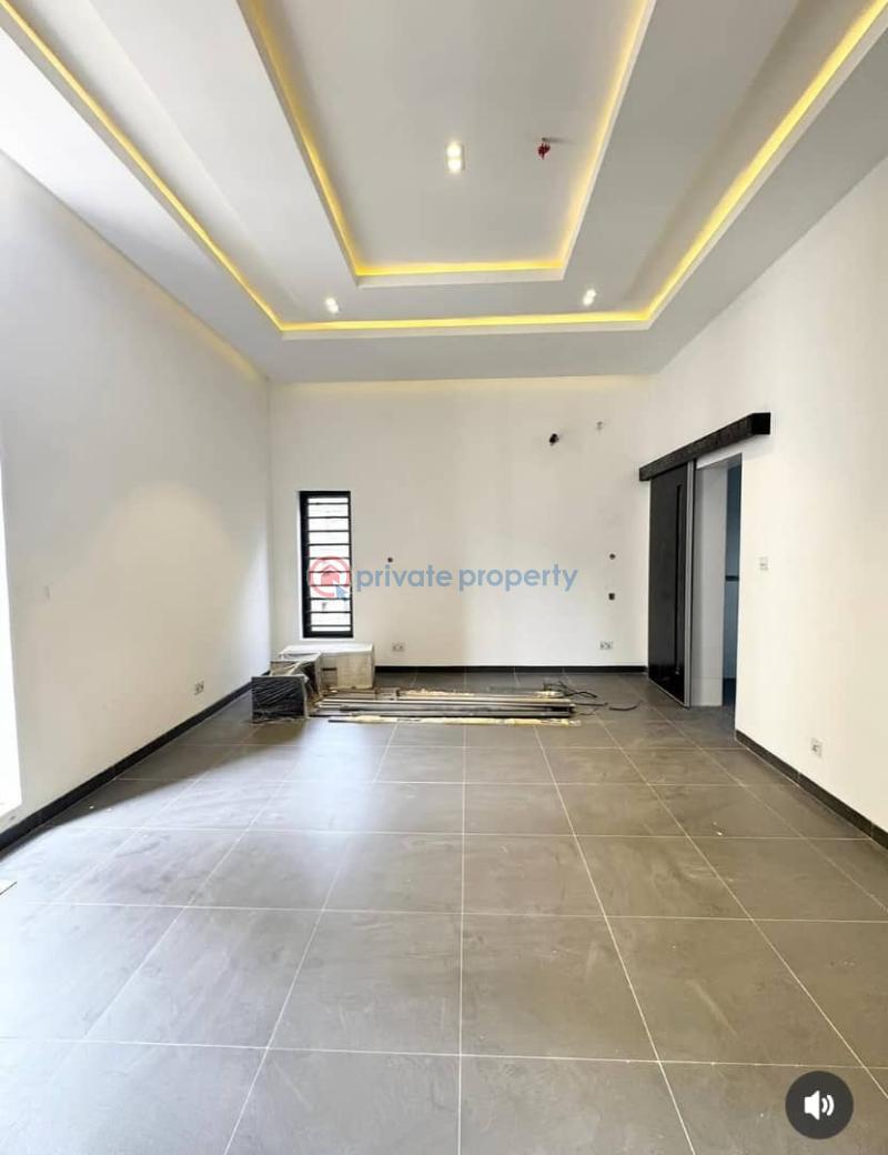 Tastefully finished 5bedrooms fully-detached duplex house with bq swimmingpool for sale in ikoyi lagos - 16 5 bedroom Detached Duplex For Sale Ikoyi Lagos - 16