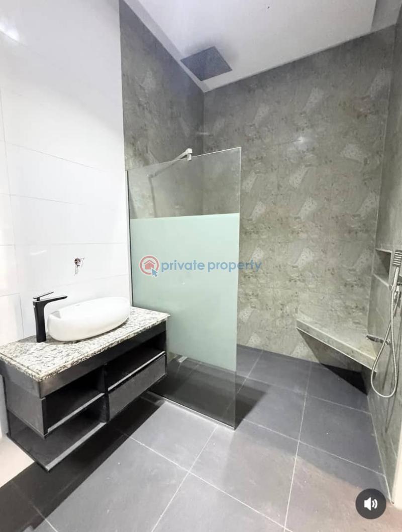 Tastefully finished 5bedrooms fully-detached duplex house with bq swimmingpool for sale in ikoyi lagos - 13 5 bedroom Detached Duplex For Sale Ikoyi Lagos - 13