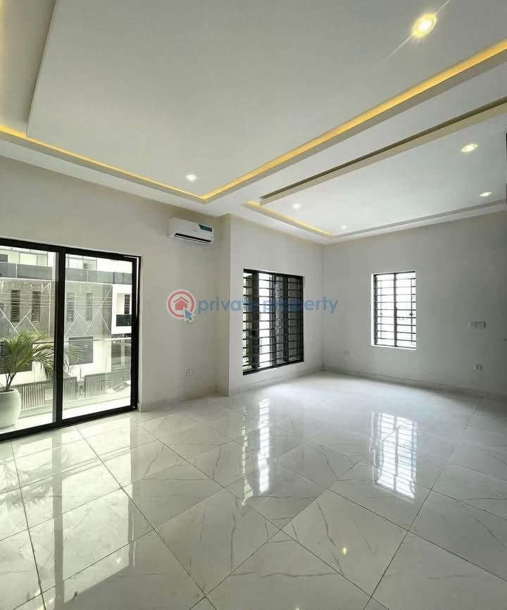 5 bedroom Detached Duplex For Sale Chevron Drive Lekki Lagos - 3