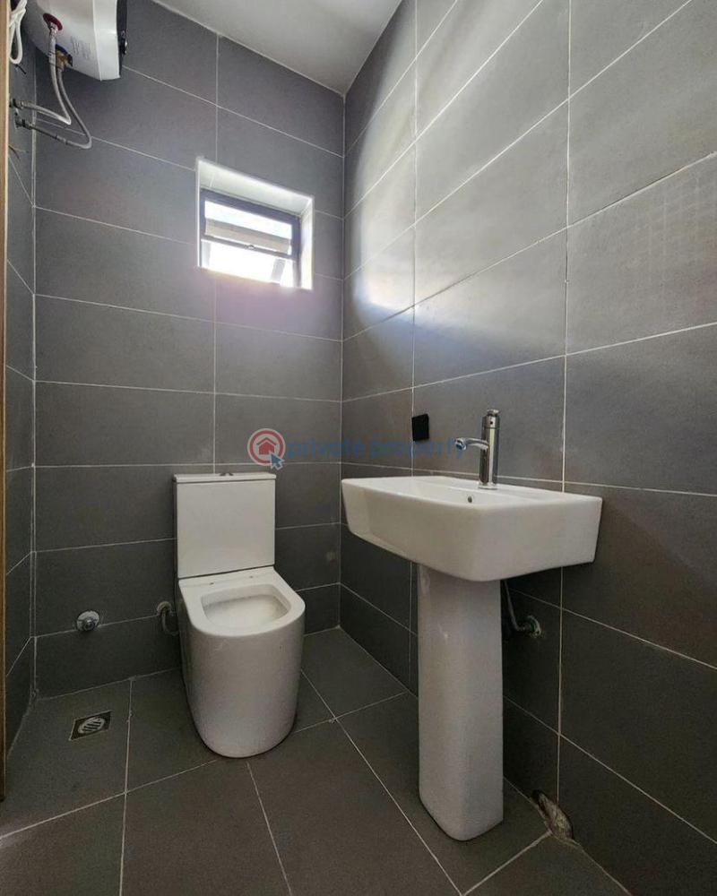 5 bedroom Detached Duplex For Sale Chevron Drive Lekki Lagos - 8