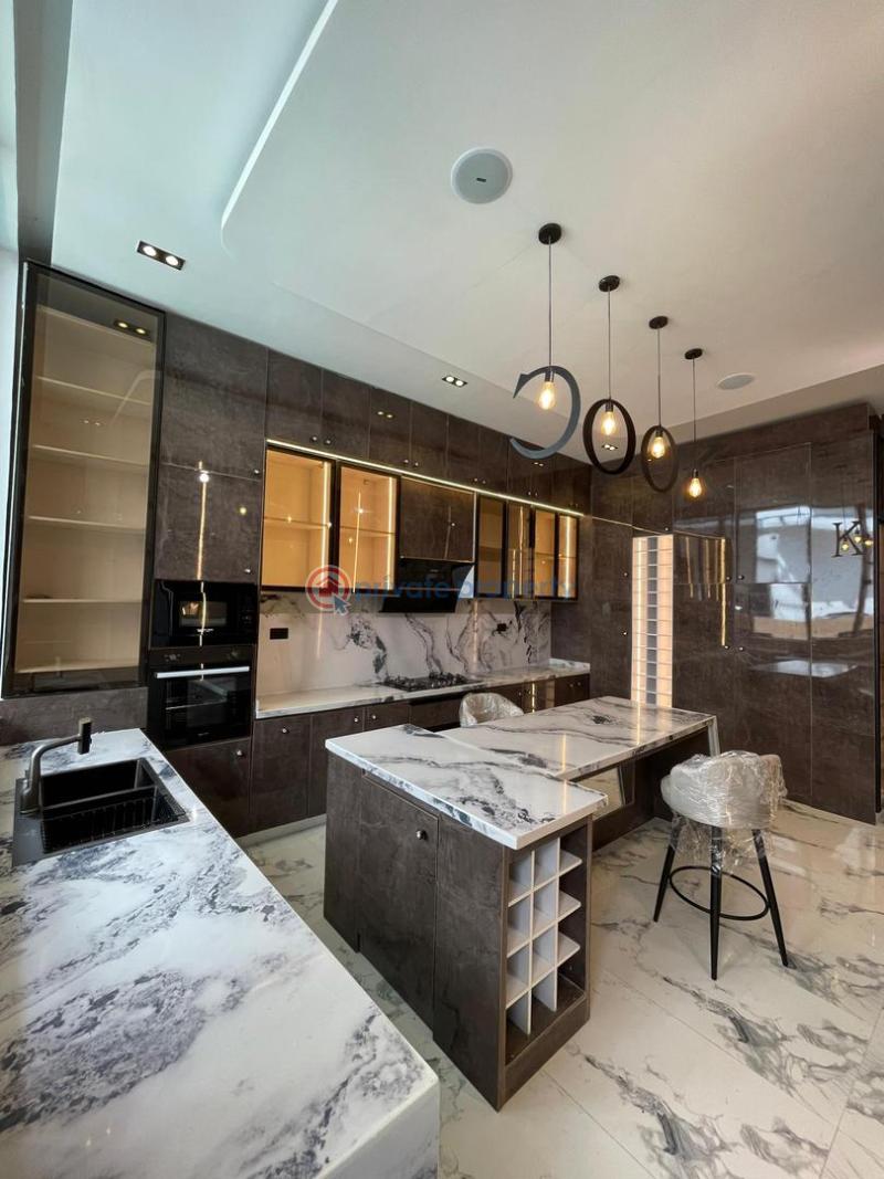 5 bedroom Detached Duplex For Sale Chevron Drive Lekki Lagos - 4