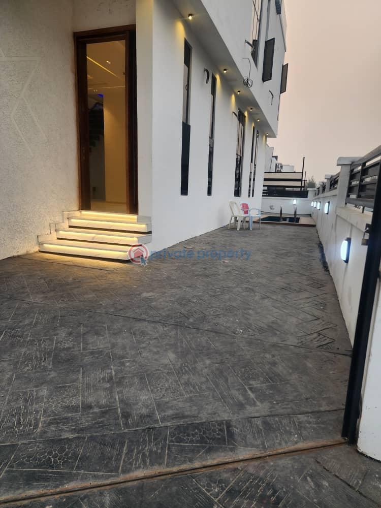 5 bedroom Duplex For Sale Chevron Drive Lekki Lagos - 13