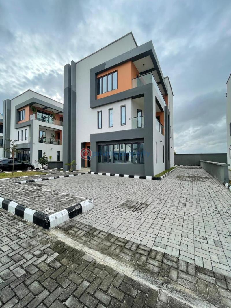 5 bedroom Detached Duplex For Sale Osapa Lekki Lagos - 5